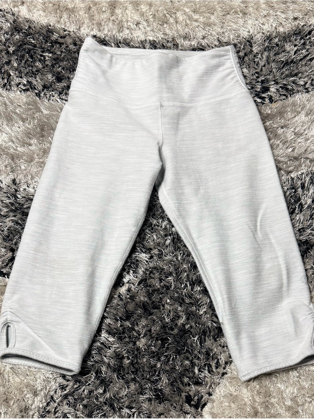 Lululemon Women’s Gray Heather High Rise Crop Yoga Leggings Size 2